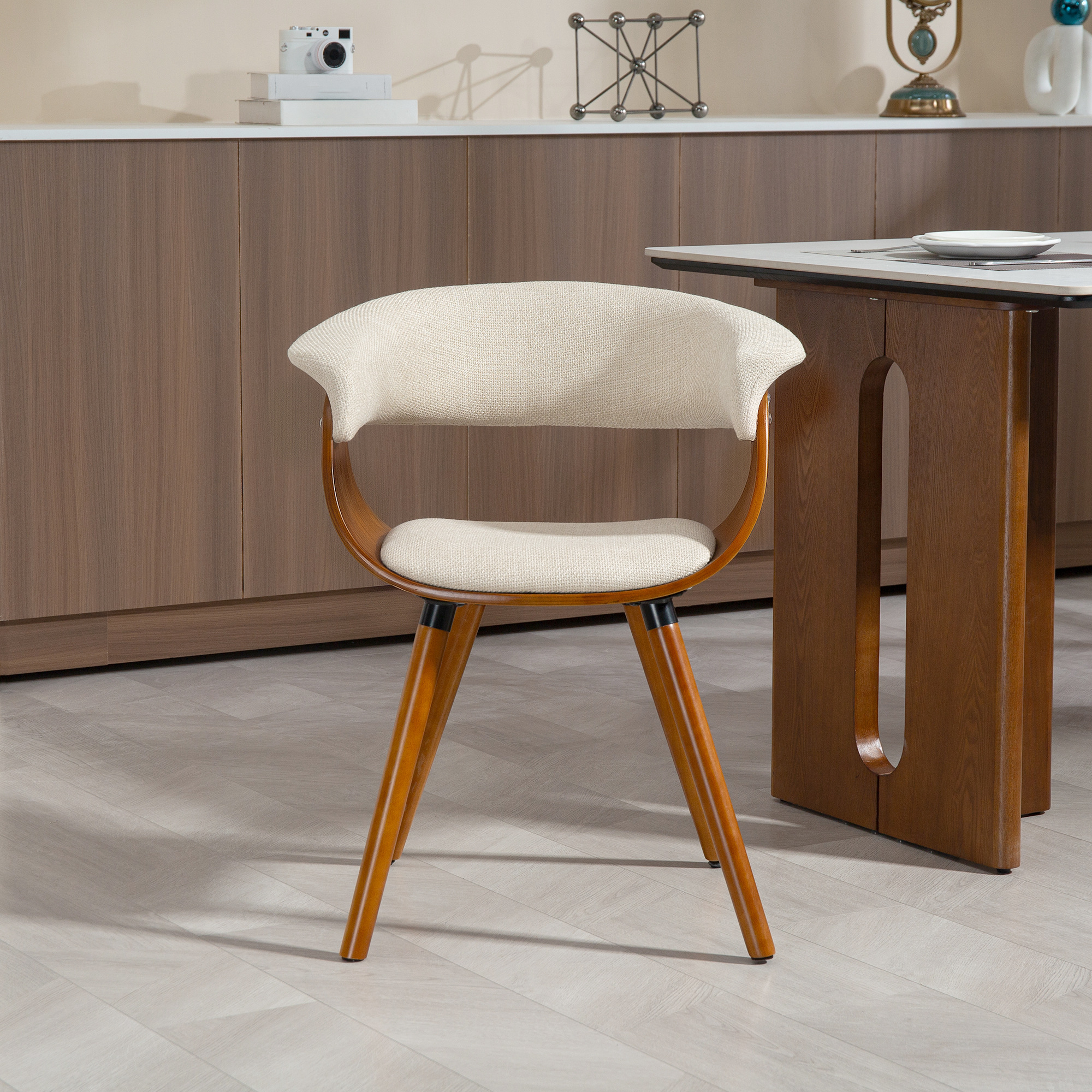 Esszimmerstuhl, Stoff in Leinenoptik, gebogene Rückenlehne, Holzbeine, Beige