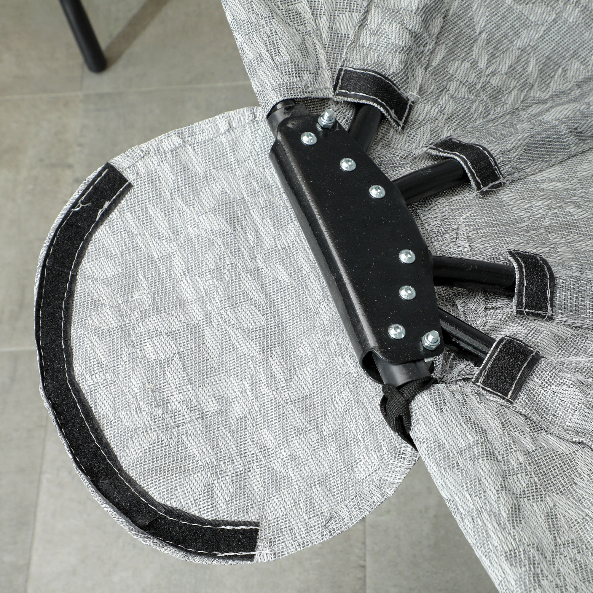 Eiförmiger Hängekorb, Hängesessel mit Schaukelfunktion und faltbarem Korb, Gartenstuhl, Becherhalter, Grau