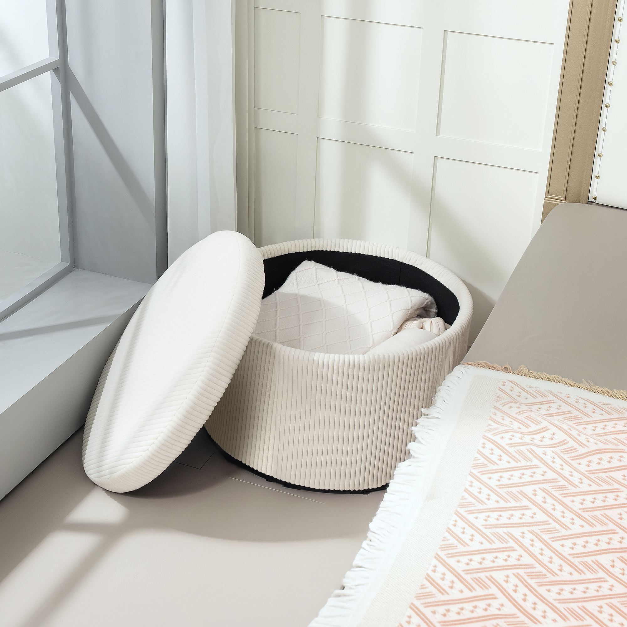 Fußhocker mit 97 L Stauraum, Cordstoff, Schaumstoff, Sitzhocker, Beige