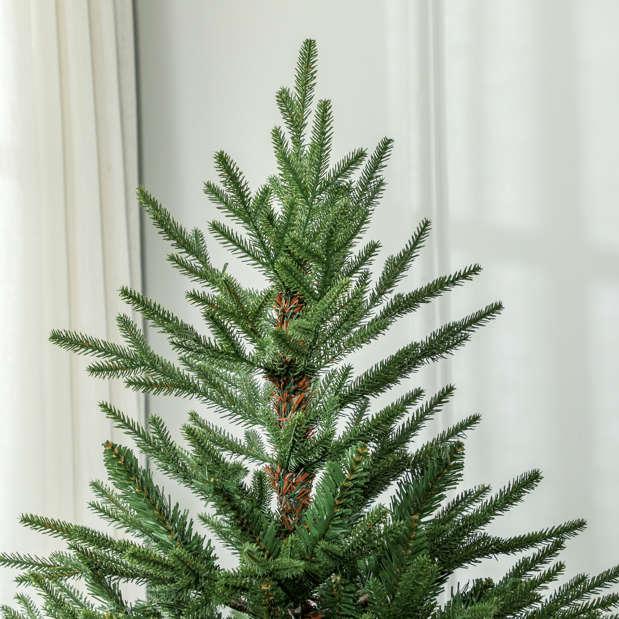 Weihnachtsbaum 183 cm, realistisches Aussehen, Schnellaufbau, inkl. Ständer, feuersicherer Kunststoff