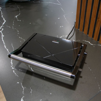 Panini-Grill und Kontaktgrill mit Antihaftbeschichtung und Überhitzungsschutz 1000W schwarz