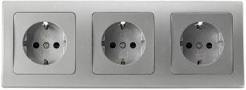 DELPHI Set 3 Steckdosen + 3-fach Rahmen - 250V~/ 16A, Steckanschluss, silber DELPHI Set 3 Steckdosen + 3-fach Rahmen - 250V~/ 16A, Steckanschluss, silber