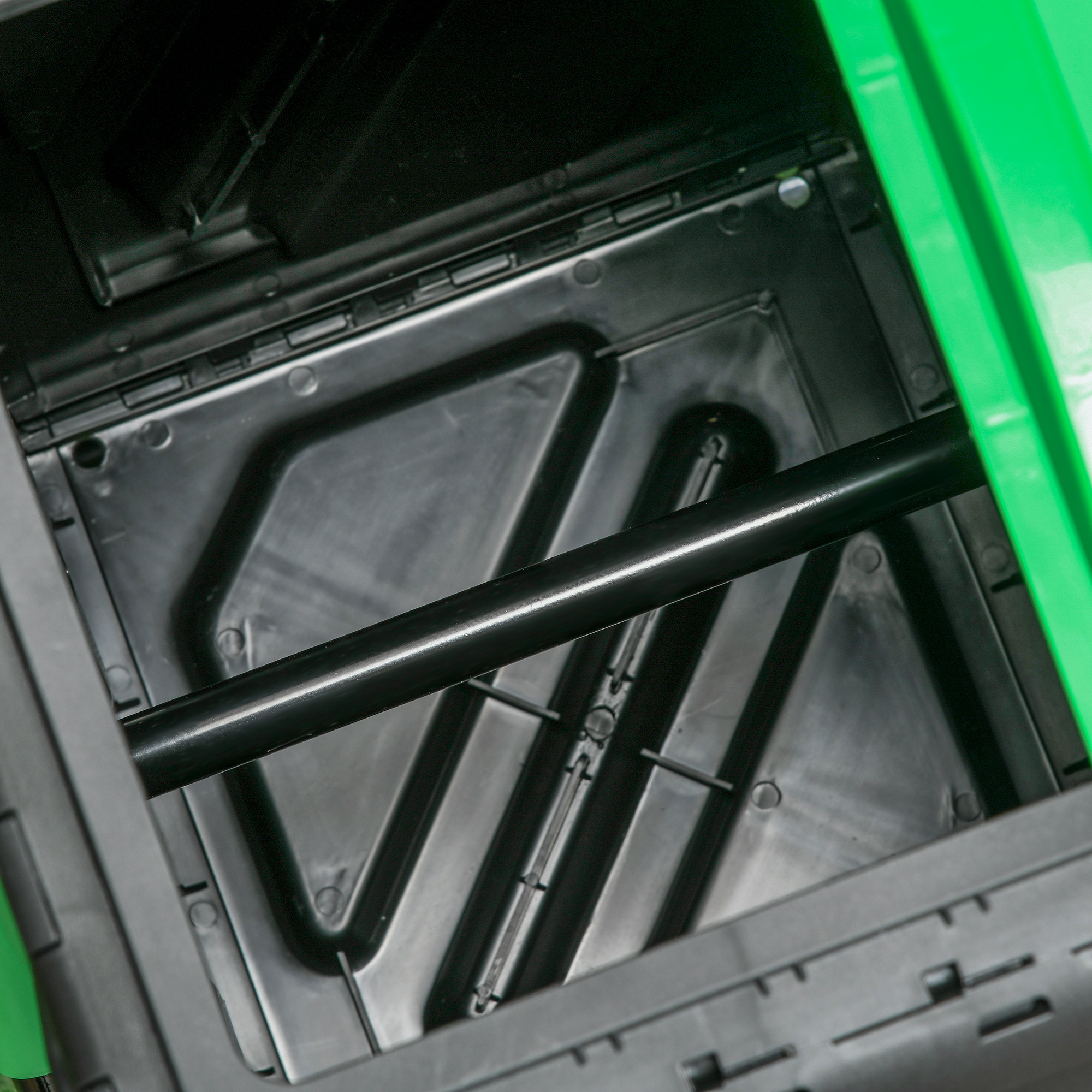 Kompostbehälter, 65 Liter Komposter, drehbar, kompakt, 24 Belüftungslöcher, Stahl, Kunststoff, Grün+Schwarz