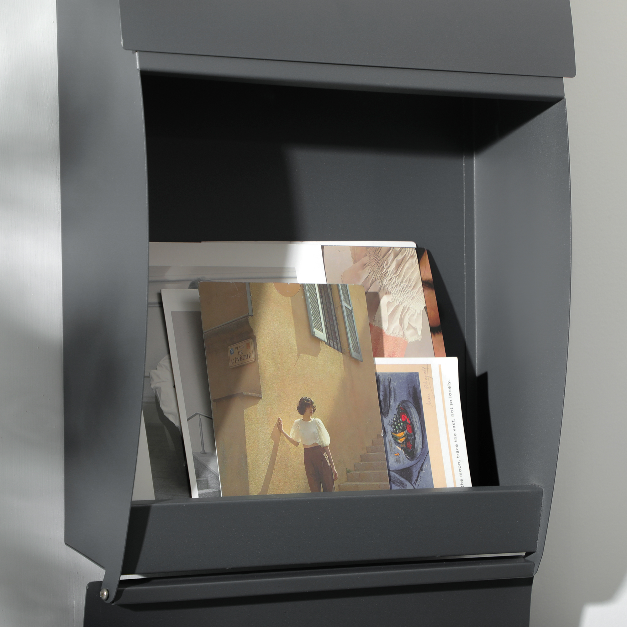Briefkasten mit Schloss, verzinkter Stahl, 30 cm langer Postschlitz, Grau