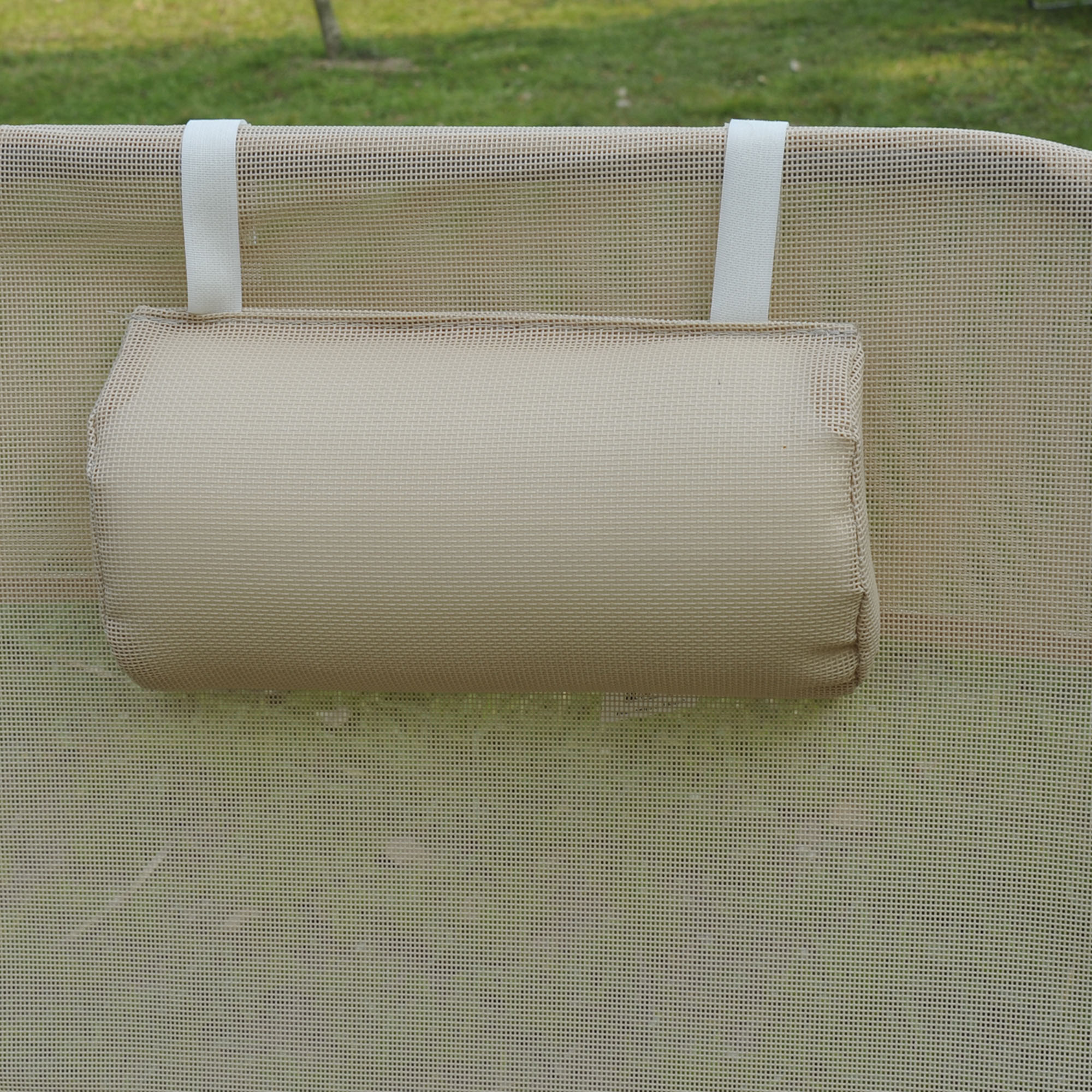 Sonnenliege klappbar Gartenliege mit Kopfkissen Liegestuhl verstellbar mit 5-Fach Campingliege bis 120kg belastbar für Garten, Balkon und Pool geeignet, 4 Farben(Creme)
