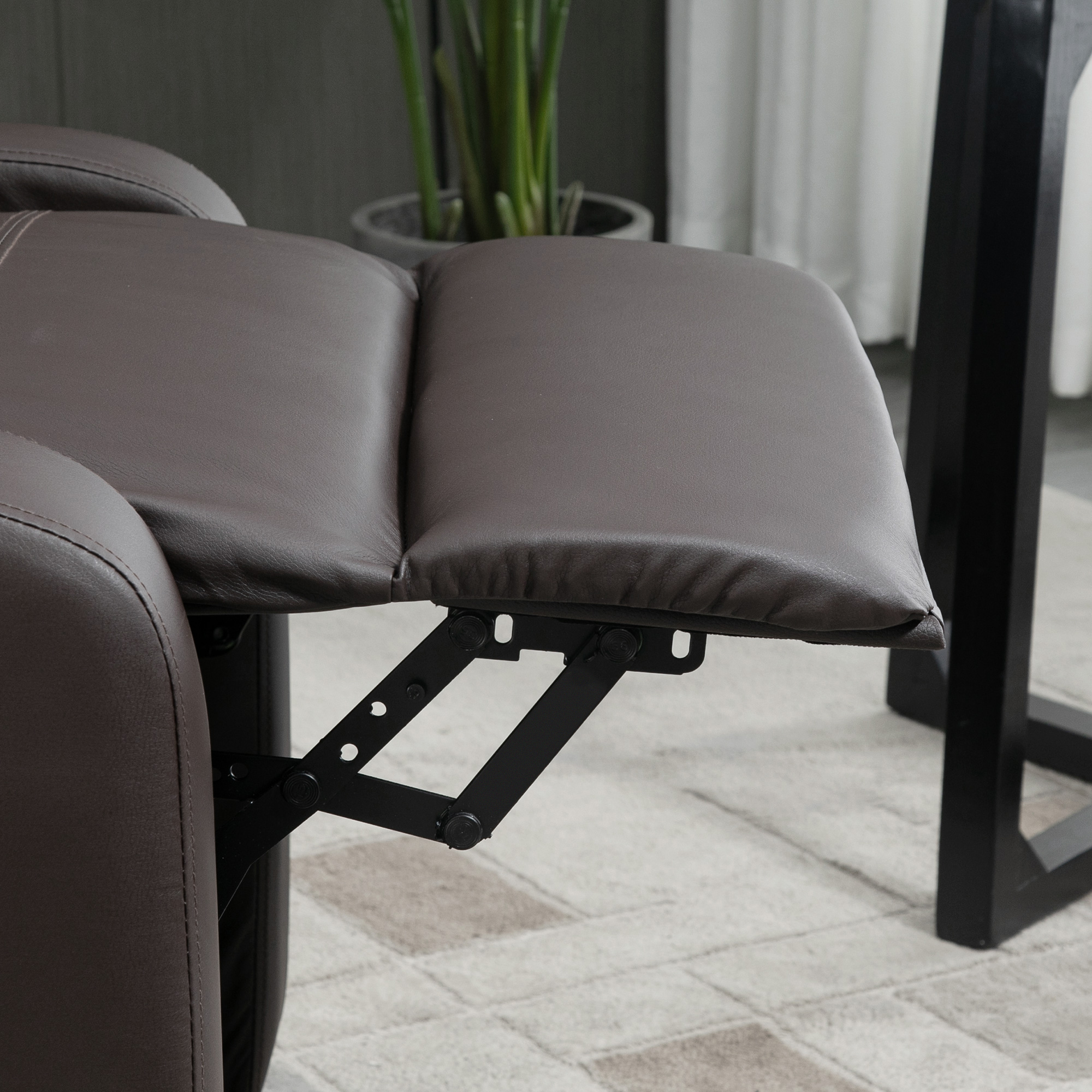 Relaxsessel Fernsehsessel mit Vibrationsmassage, Liegefunktion, 2 Massagepunkte, Fernbedienung, 68 x 88 x 98 cm Braun