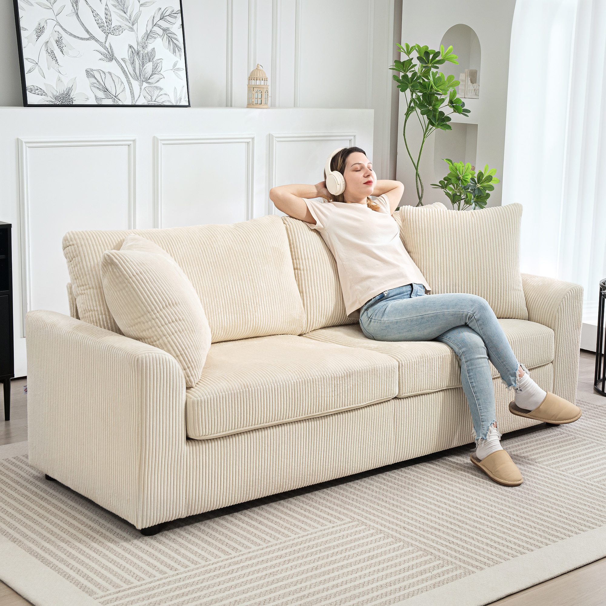 3-Sitzer-Sofa mit Zierkissen, Cordsofa für Wohnzimmer, Schlafzimmer, 212 cm breit, Cremeweiß