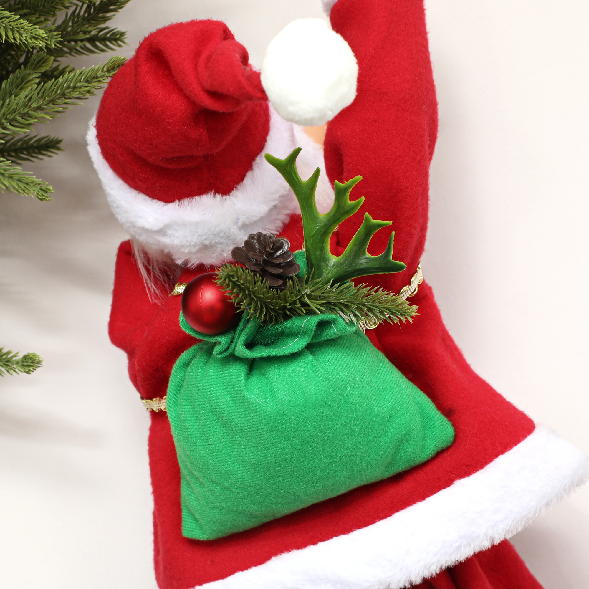 Weihnachtsmann 60 cm Singend und Kletternd Weihnachtsmann mit Geschenk Seil Soundfunktion Indoor, Rot
