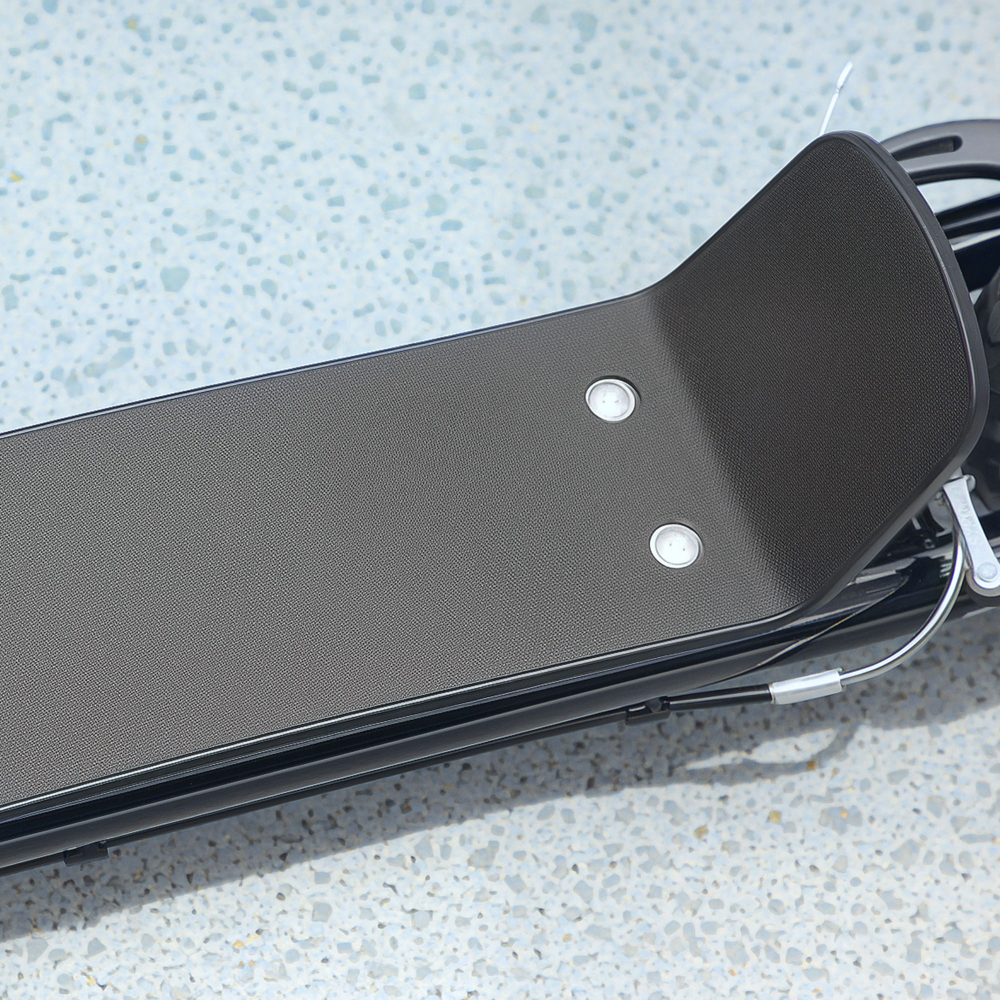 Kinderroller mit verstellbarem Lenker, große Räder, Parkständer, Handbremse, für Kinder im Alter von 5-12 Jahren, Weiß