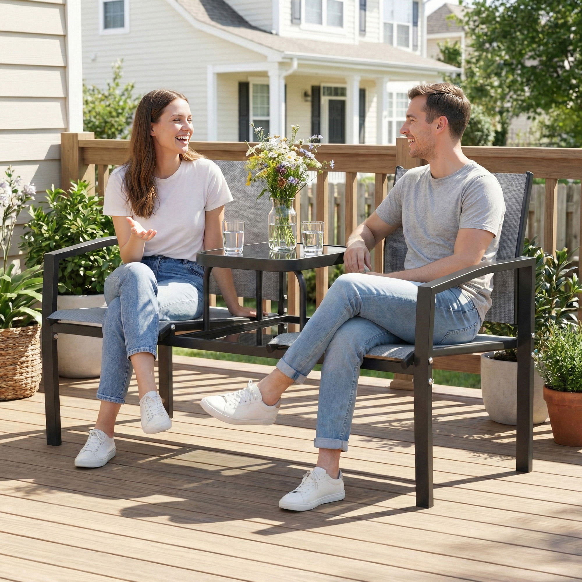 2-Sitzer Gartenbank Sitzbank mit Rücken- & Armlehnen, 2-stufigem Glastisch Parkbank 240kg belast 135 x 67 x 81 cm Grau