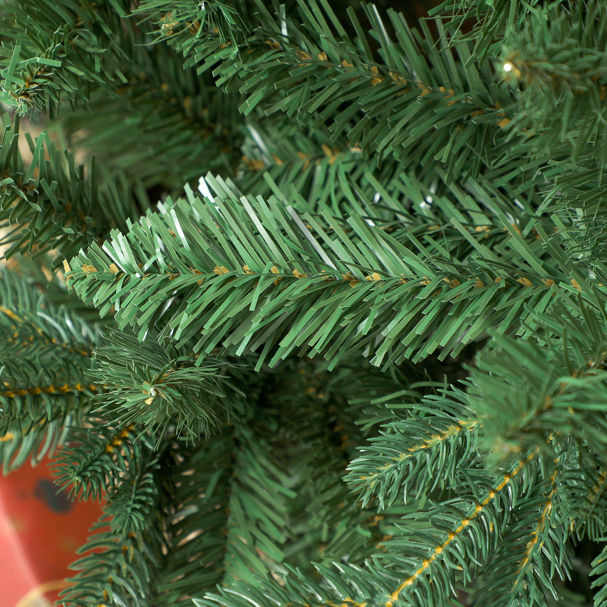 Künstlicher Weihnachtsbaum 180 cm Kiefernbaum künstlich mit 3026 Spitzen für drinnen