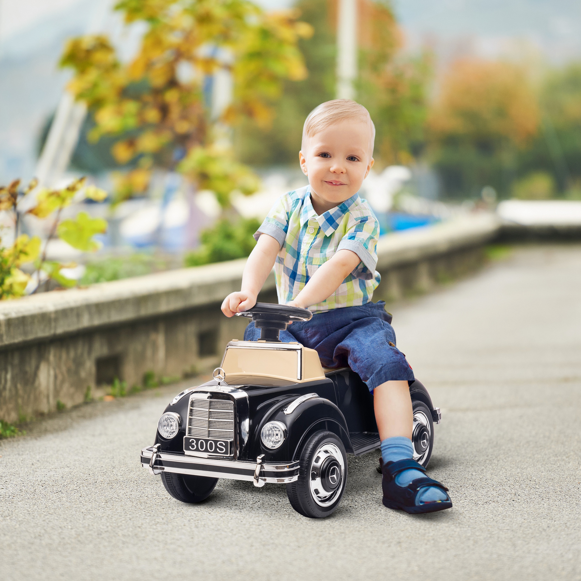 Rutscher Kinderauto Mercedes Benz Design 300 S Design, Schwarz