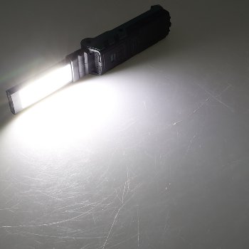 LED Akku-Arbeitsleuchte "FlapLED 500", LiIon Akku, Magnethalter, 5W, 400lm,IP44