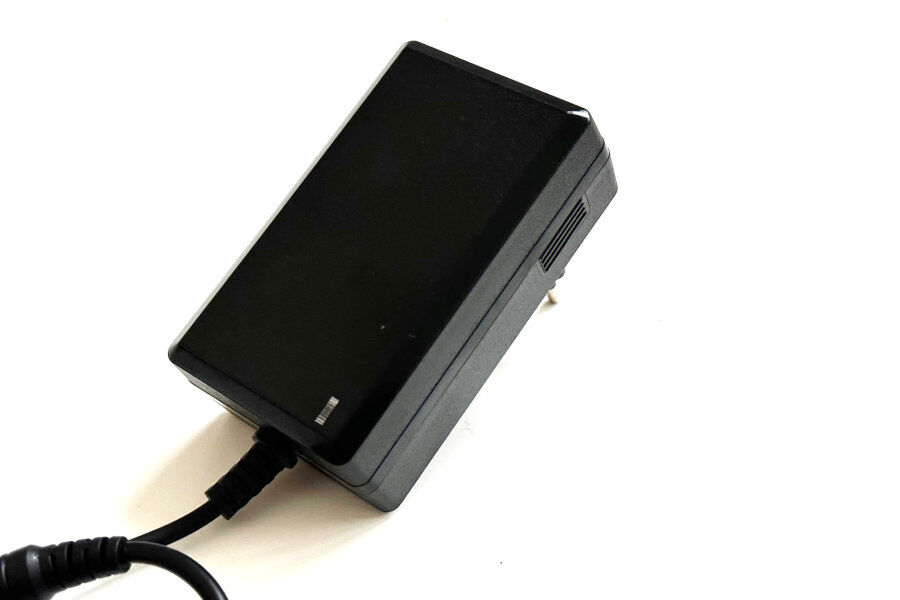 Ladegerät 24V / 1000mA