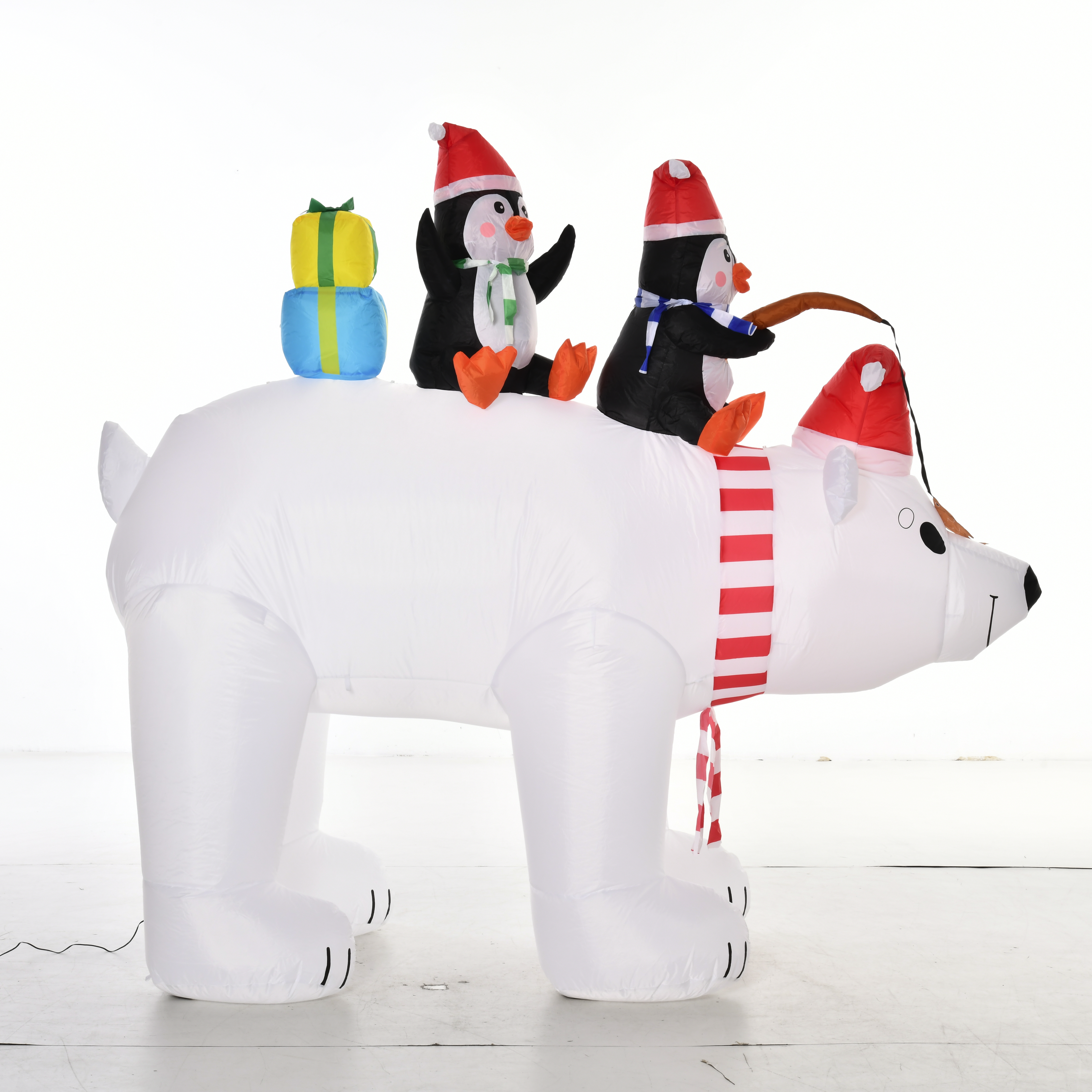 Aufblasbare Weihnachtsdekoration Aufblasbare Weihnachtsfiguren. selbstaufblasend inkl. Gebläse, 2 m, Mehrfarbig