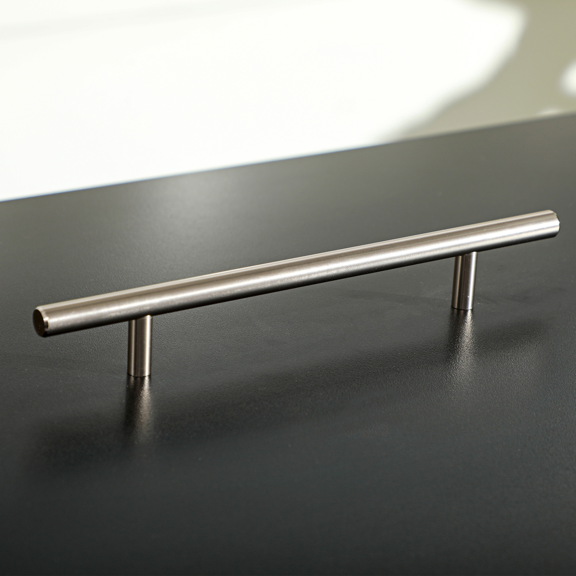 Gasgrill mit Deckel, 3 Brennern, Fettauffangschale, antihaft-Platte, 63x47x25 cm, Schwarz/Silber