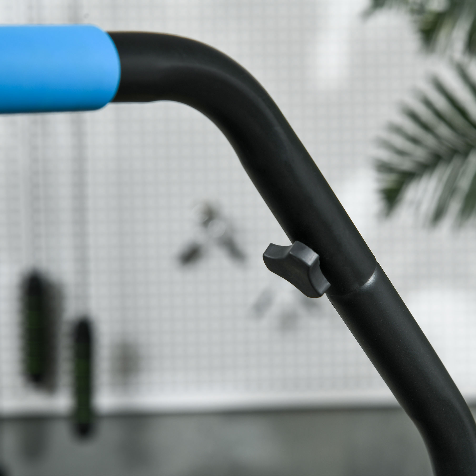 Fitnesstrampolin, klappbar, verstellbarer Haltegriff, Ø102x123H cm, bis 150 kg, Schwarz/Blau