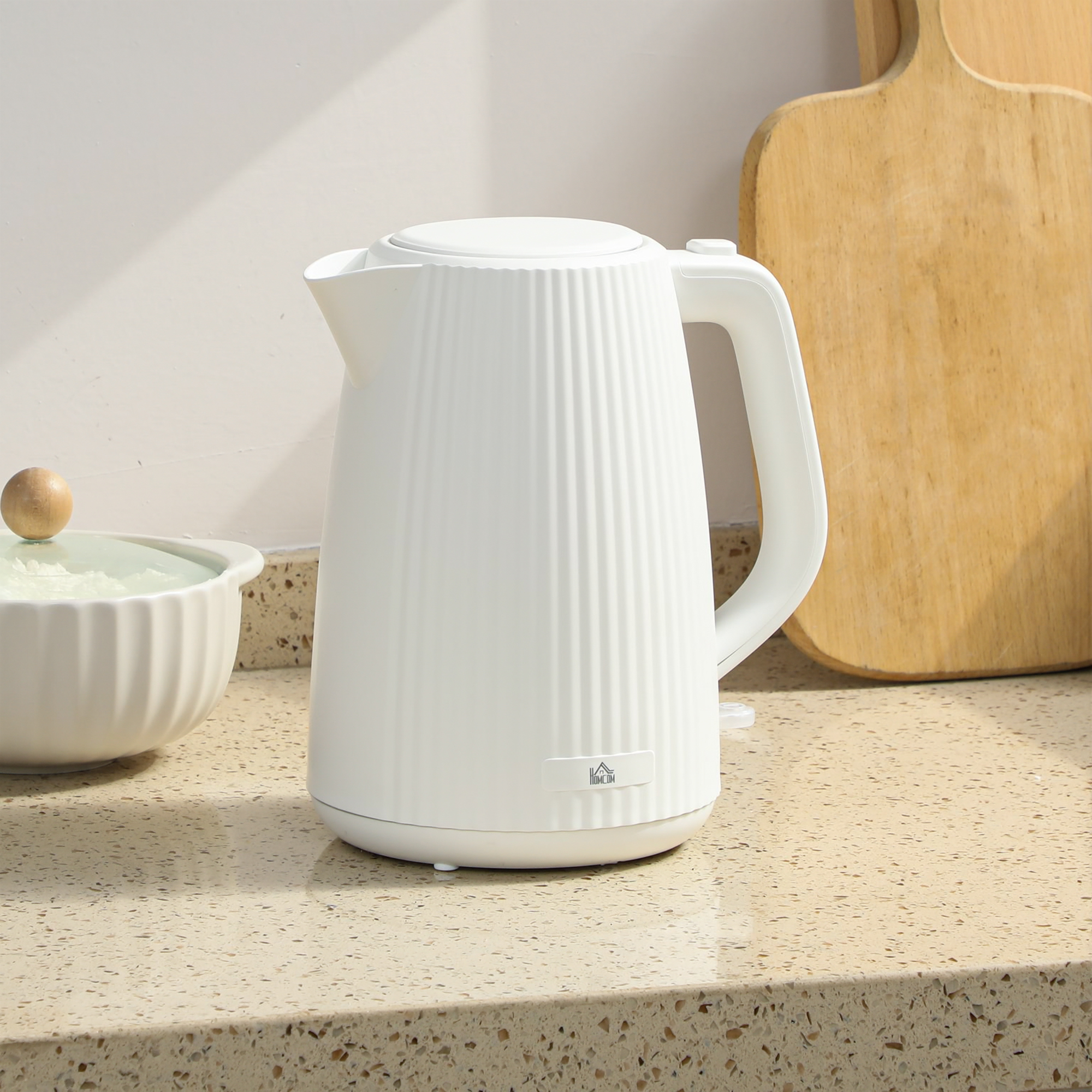 Wasserkocher, 1,7L Schnellkochfunktion, 2200W, mit herausnehmbarem Kalkfilter, Abschaltautomatik, Cremeweiß