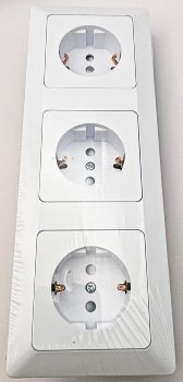 MILOS Set 3 Steckdosen + 3-fach Rahmen, 250V~/ 16A, Steckanschluss, Matt-weiß
