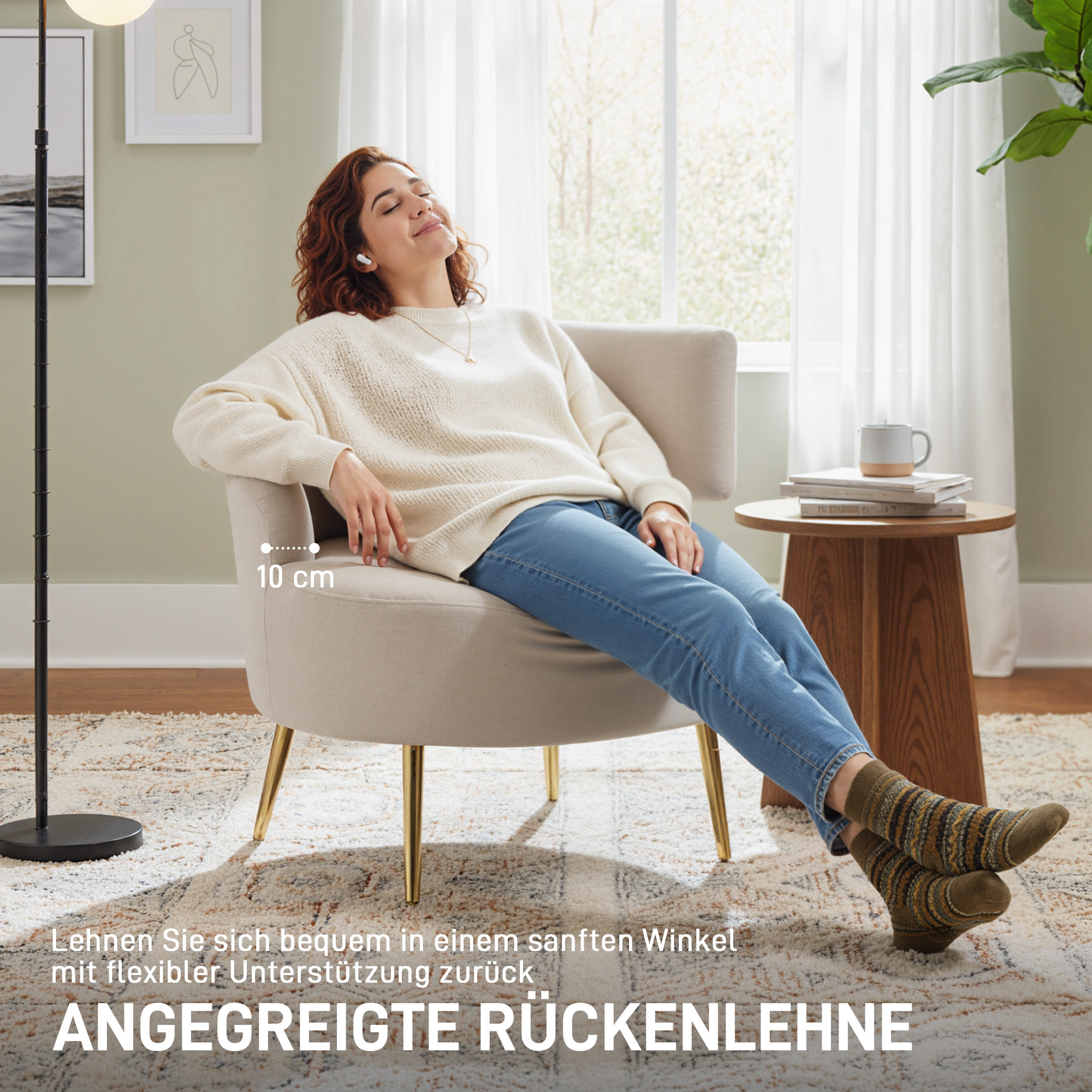 Loungesessel Sessel mit Chenille-Optik, Schrägere Rückenlehne, Goldenen Stahlbeinen für Wohnzimmer, Cremeweiß
