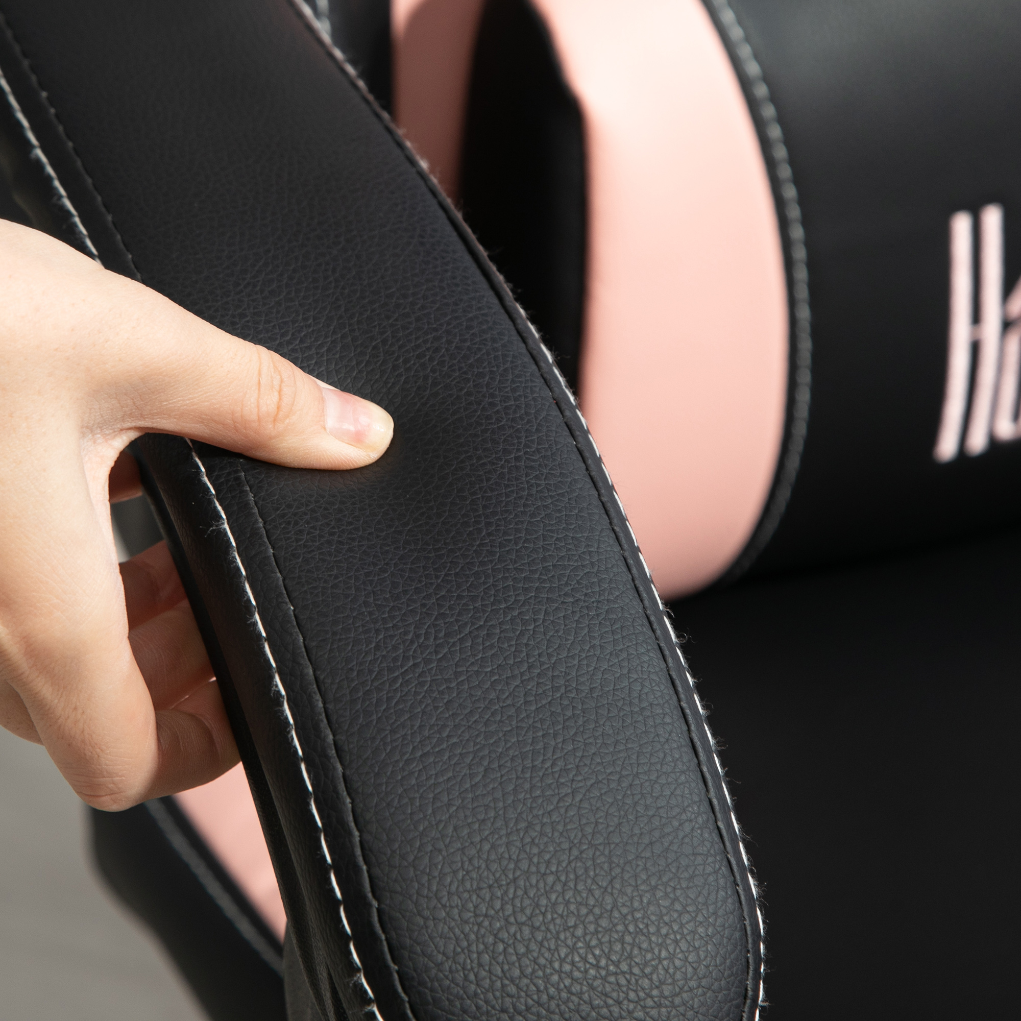 Gaming-Sessel mit Katzenohren, neigbare Lehne, ausziehbare Fußstütze, bis 120 kg, Rosa/Schwarz