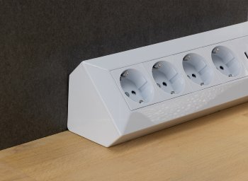 4-fach Steckdosenblock, USB-A+C, weiß, 250V~/ 16A, Aufbaumontage, USB 3,1A, PD