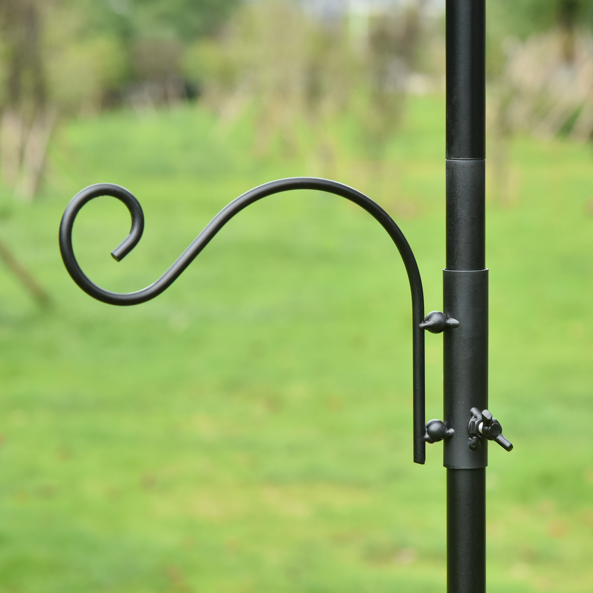Vogelfutterstation, Outdoor-Futterspender, 4 Haken, Stahl, Schwarz