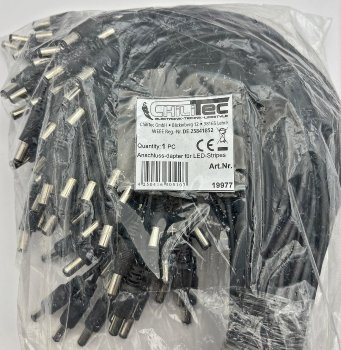 Anschluss-Verteiler für LED-Stripes / 5,5/2,1mm 1xKupp>2xStecker, max. 2A
