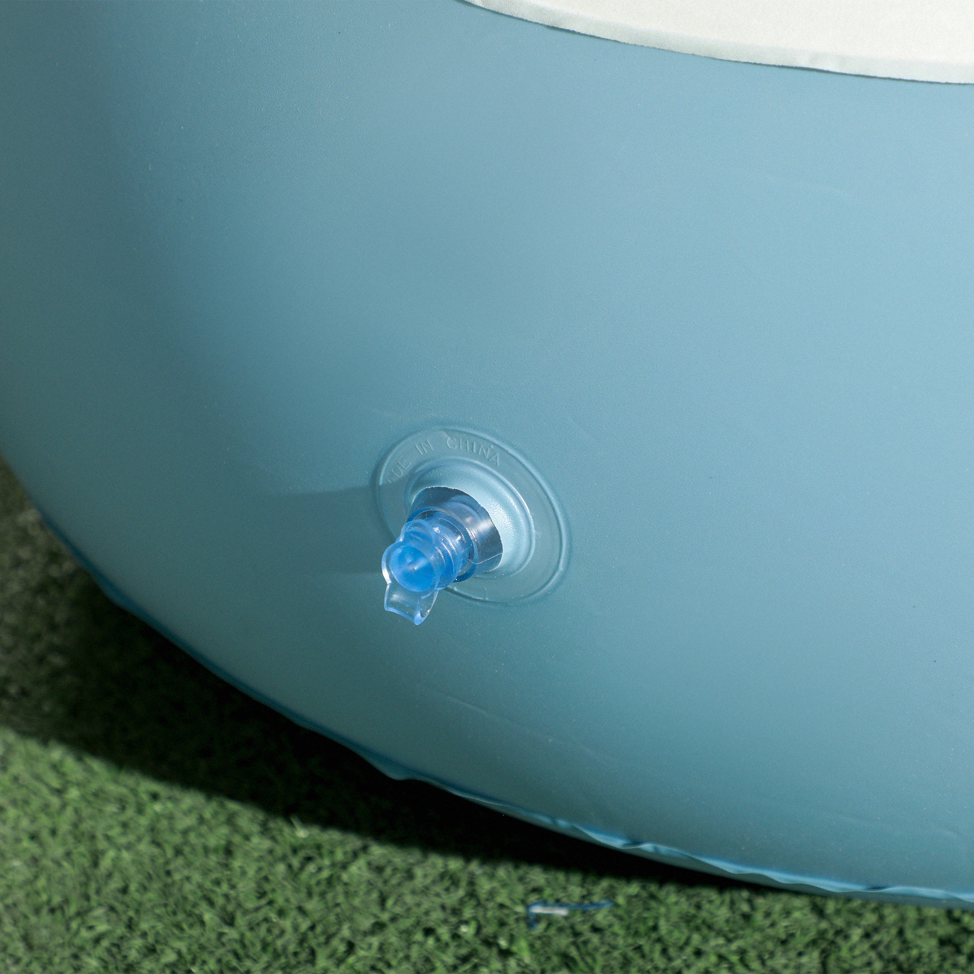 Aufblasbarer Sessel Luftsessel Outdoor-Sessel, 125 x 100 x 87cm, Weiß + Blau