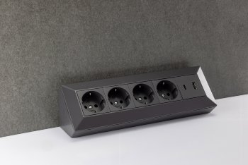 4-fach Steckdosenblock, USB-A+C, schwarz / 250V~/ 16A, Aufbaumontage, USB 3,1A, PD