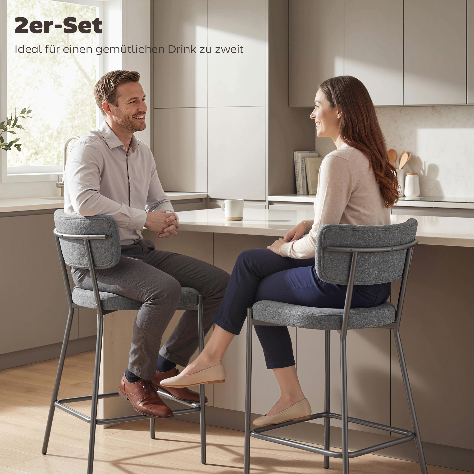 Barhocker im 2er-Set, Polster-Barstühle mit geschwungener Rückenlehne, für Kücheninsel, Frühstücksbereich, Grau